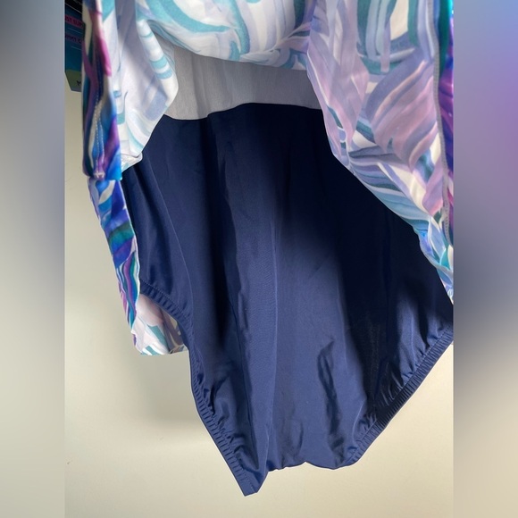 Swim Solutions DANCING PALM Tummy-Control Faux-Tankini One-Piece Swimsuit 10 - Picture 9 of 10